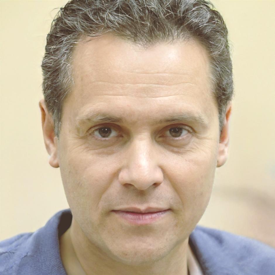 Анвар Сулейменов, технический директор CoinSun